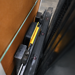 Molded rubber steel class IV fork truck carriage bumper 2 inch depth bolt on heavy duty
