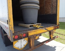 Steel Cam Action Pallet Puller 3 In. Jaw Opening 5000 Lb. Pulling Capacity 