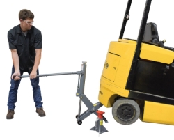 Steel manual hydraulic fork truck jack 29 x 10 x 26 inch 15000 lb capacity gray powder coated